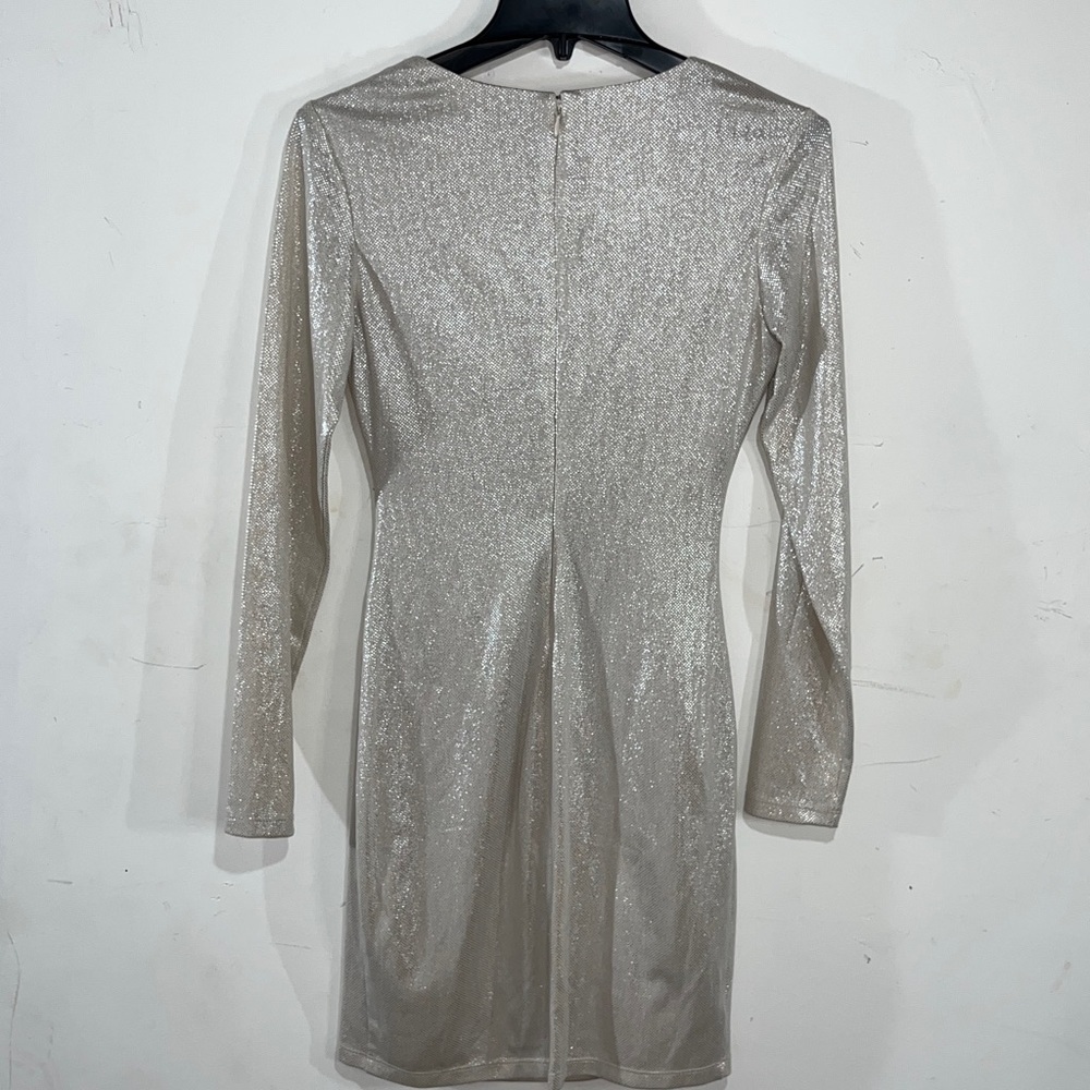 Guess Tan Beige Silver Metallic Shimmer Long Sleeve Side Ruching Party Dress - Picture 4 of 12
